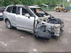 YV4A22PK0K1511672 2019 VOLVO XC90