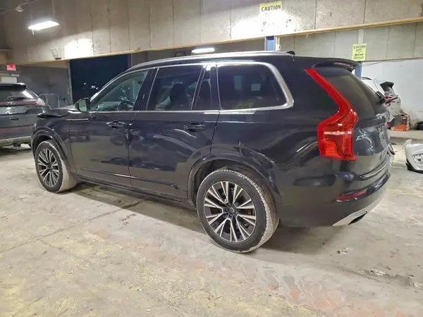 YV4A22PK0M1762811 2021 VOLVO XC90 - Image 2