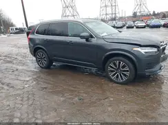 YV4A22PK0N1848640 2022 VOLVO XC90
