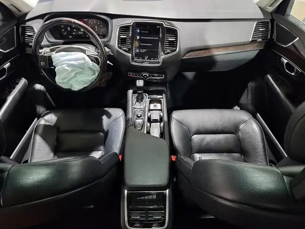 YV4A22PK1G1000799 2016 VOLVO XC90 - Image 8
