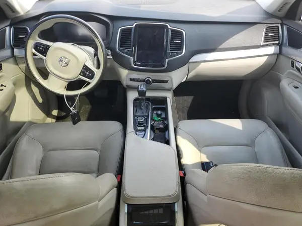 YV4A22PK1G1028909 2016 VOLVO XC90 - Image 8
