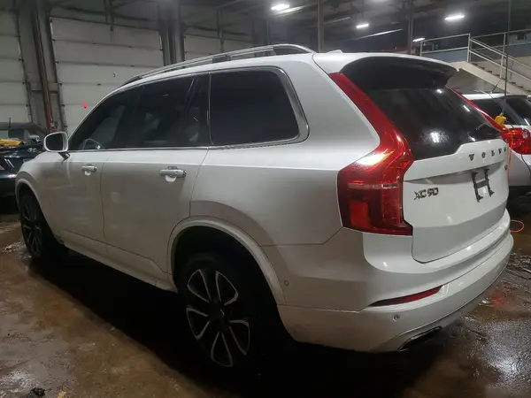 YV4A22PK1G1029784 2016 VOLVO XC90 - Image 2