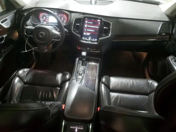 YV4A22PK1G1029784 2016 VOLVO XC90 - Image 8