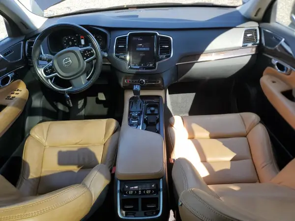 YV4A22PK1G1029817 2016 VOLVO XC90 - Image 8