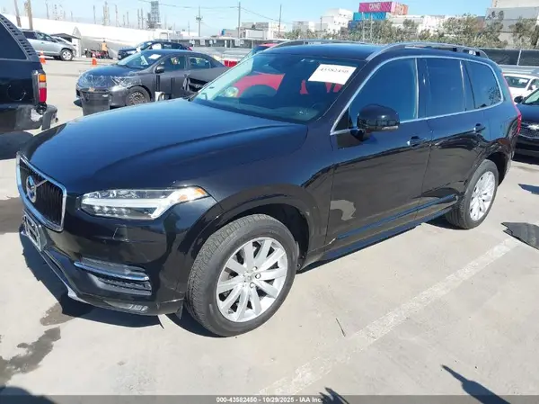 YV4A22PK1G1037089 2016 VOLVO XC90 - Image 2
