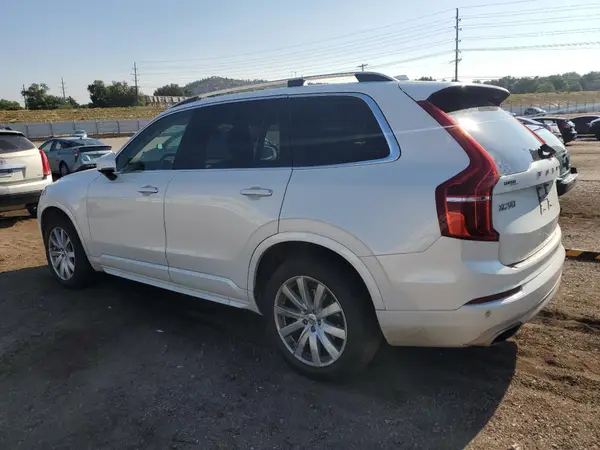 YV4A22PK1G1037433 2016 VOLVO XC90 - Image 2