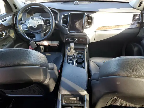 YV4A22PK1G1042857 2016 VOLVO XC90 - Image 8