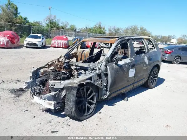 YV4A22PK1G1045340 2016 VOLVO XC90 - Image 2