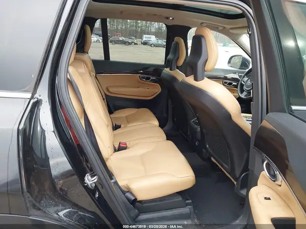YV4A22PK1G1049761 2016 VOLVO XC90 - Image 8