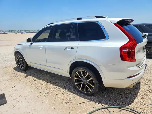 YV4A22PK1G1051042 2016 VOLVO XC90 - Image 2