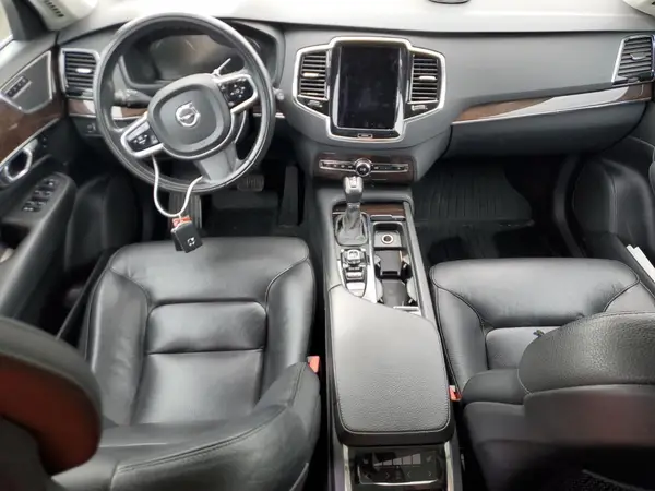 YV4A22PK1G1052238 2016 VOLVO XC90 - Image 8