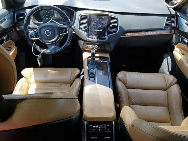 YV4A22PK1G1062901 2016 VOLVO XC90 - Image 8