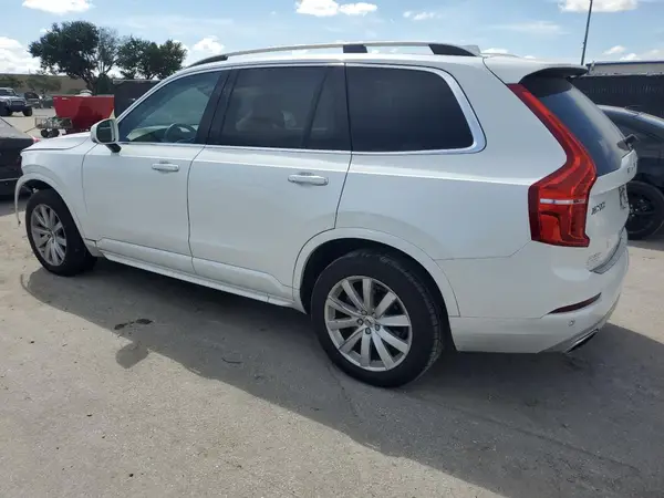 YV4A22PK1G1075809 2016 VOLVO XC90 - Image 2