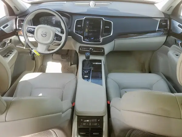 YV4A22PK1G1082744 2016 VOLVO XC90 - Image 8