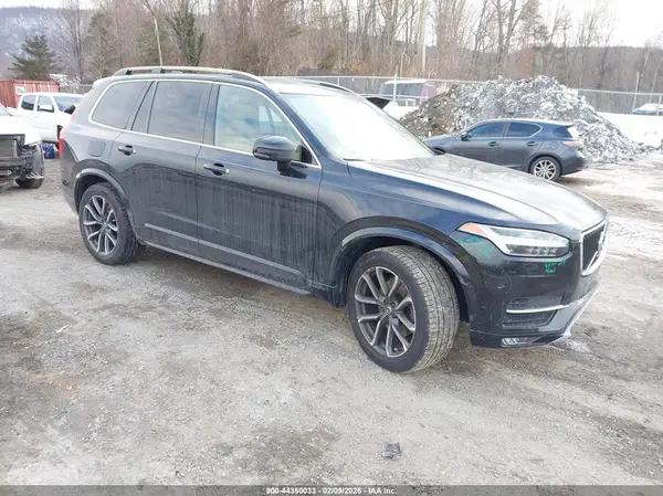 YV4A22PK1G1092559 2016 VOLVO XC90 - Image 1