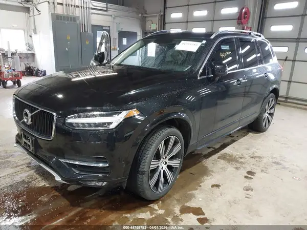 YV4A22PK1H1121835 2017 VOLVO XC90 - Image 2