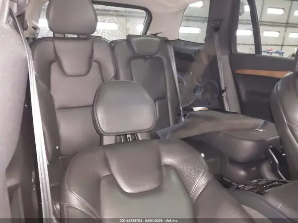 YV4A22PK1H1121835 2017 VOLVO XC90 - Image 8