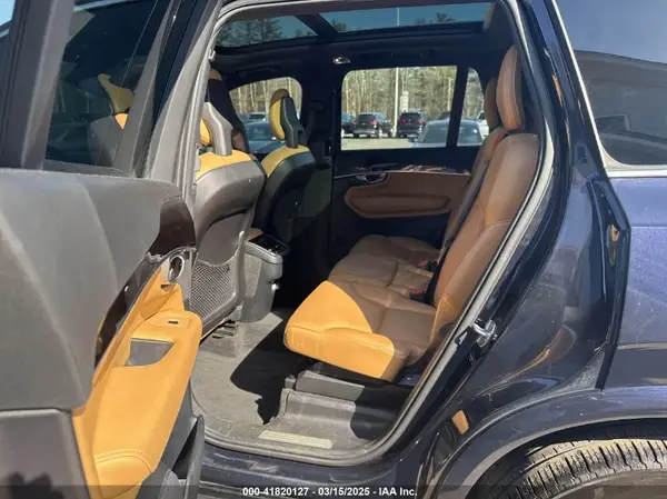YV4A22PK1H1134567 2017 VOLVO XC90 - Image 8