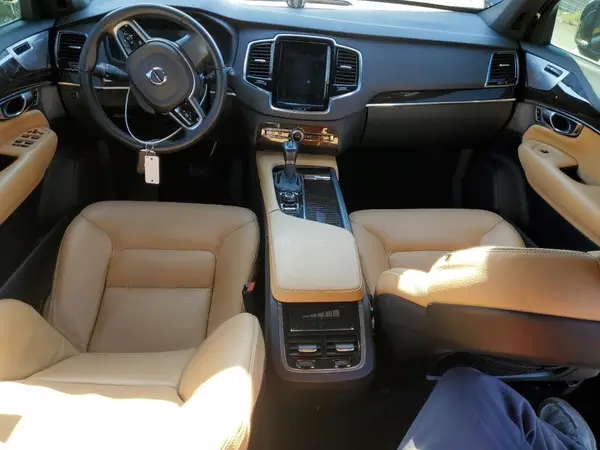 YV4A22PK1H1141356 2017 VOLVO XC90 - Image 8