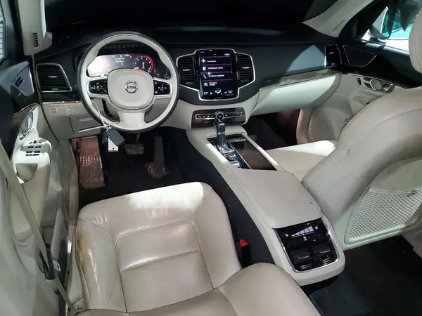 YV4A22PK1H1185177 2017 VOLVO XC90 - Image 8