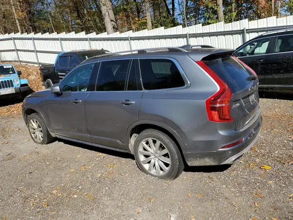 YV4A22PK1J1208625 2018 VOLVO XC90 - Image 2