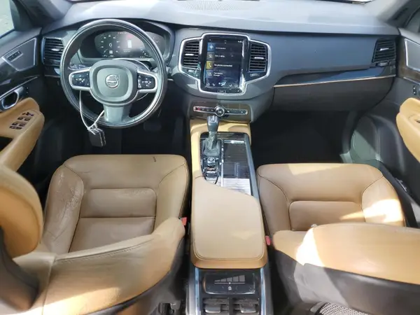YV4A22PK1J1211895 2018 VOLVO XC90 - Image 8