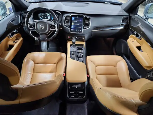 YV4A22PK1J1320874 2018 VOLVO XC90 - Image 8