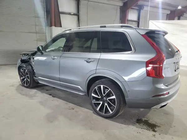 YV4A22PK1J1326285 2018 VOLVO XC90 - Image 2