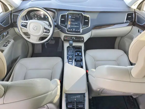 YV4A22PK1J1391623 2018 VOLVO XC90 - Image 8