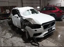 YV4A22PK1K1468010 2019 VOLVO XC90