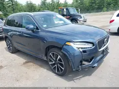 YV4A22PK1M1675564 2021 VOLVO XC90