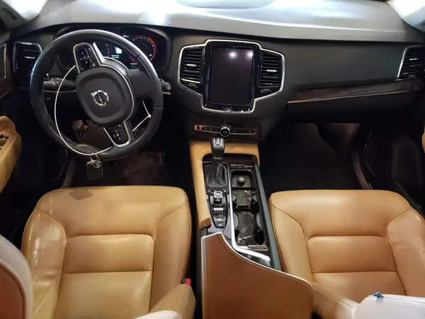 YV4A22PK2G1014260 2016 VOLVO XC90 - Image 8