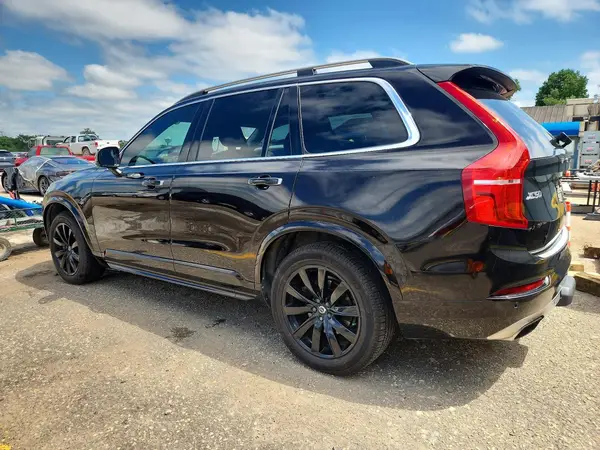 YV4A22PK2G1017756 2016 VOLVO XC90 - Image 2