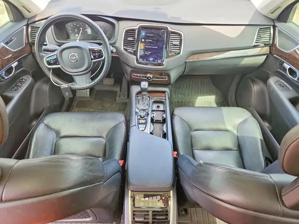YV4A22PK2G1017756 2016 VOLVO XC90 - Image 8