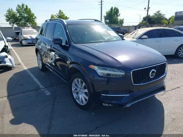 YV4A22PK2G1018647 2016 VOLVO XC90 - Image 1