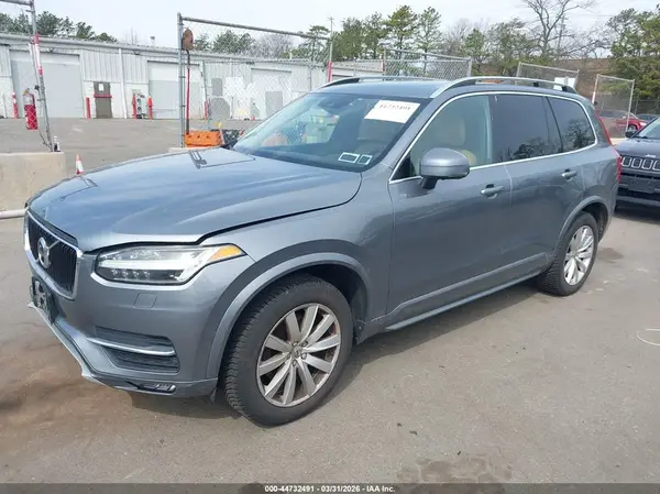YV4A22PK2G1019507 2016 VOLVO XC90 - Image 2