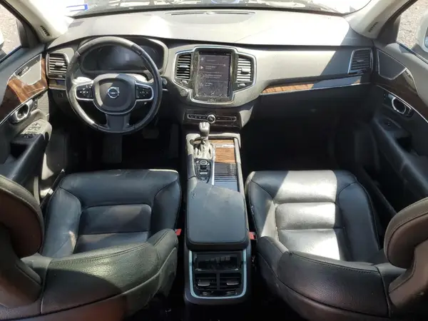 YV4A22PK2G1025307 2016 VOLVO XC90 - Image 8