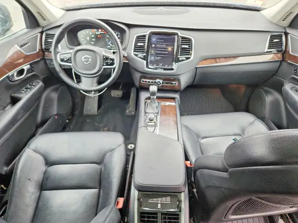 YV4A22PK2G1031382 2016 VOLVO XC90 - Image 8