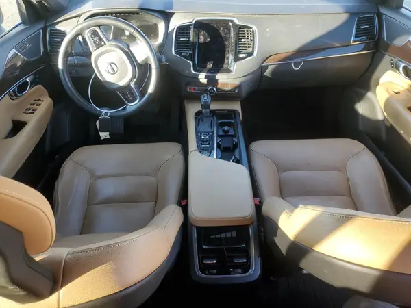 YV4A22PK2G1034380 2016 VOLVO XC90 - Image 8
