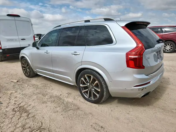 YV4A22PK2G1036601 2016 VOLVO XC90 - Image 2