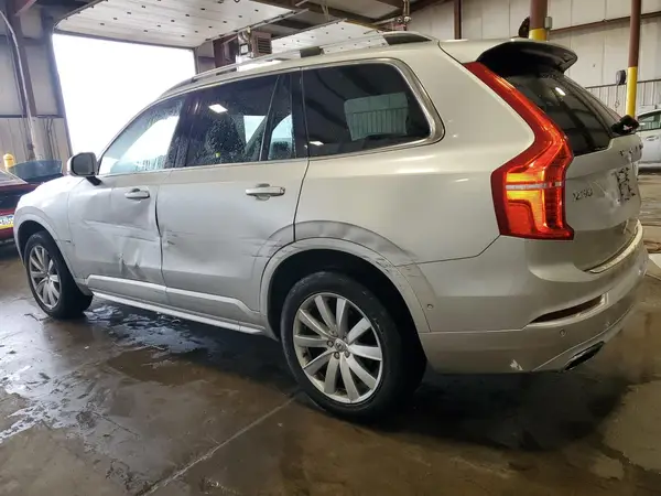 YV4A22PK2G1054225 2016 VOLVO XC90 - Image 2