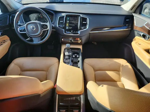 YV4A22PK2G1058601 2016 VOLVO XC90 - Image 8