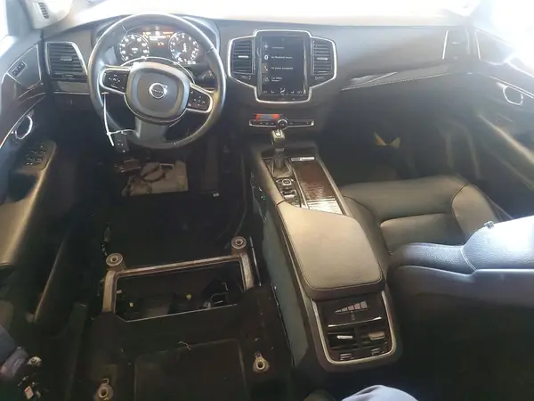 YV4A22PK2G1061899 2016 VOLVO XC90 - Image 8