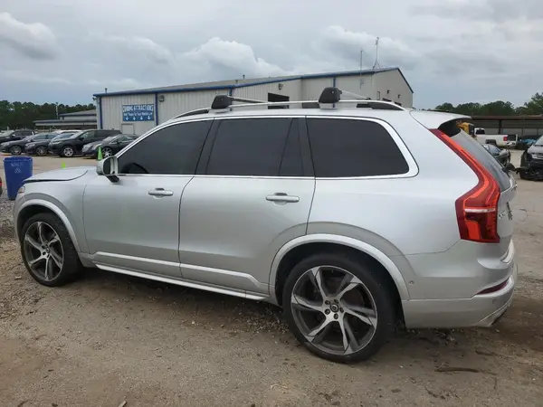 YV4A22PK2G1069520 2016 VOLVO XC90 - Image 2