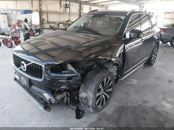 YV4A22PK2G1071008 2016 VOLVO XC90 - Image 2