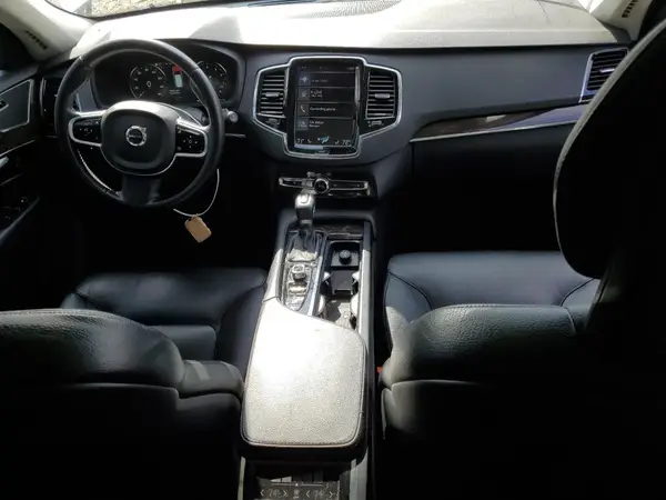 YV4A22PK2G1071946 2016 VOLVO XC90 - Image 8