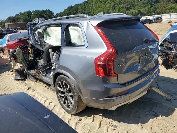 YV4A22PK2G1078587 2016 VOLVO XC90 - Image 2