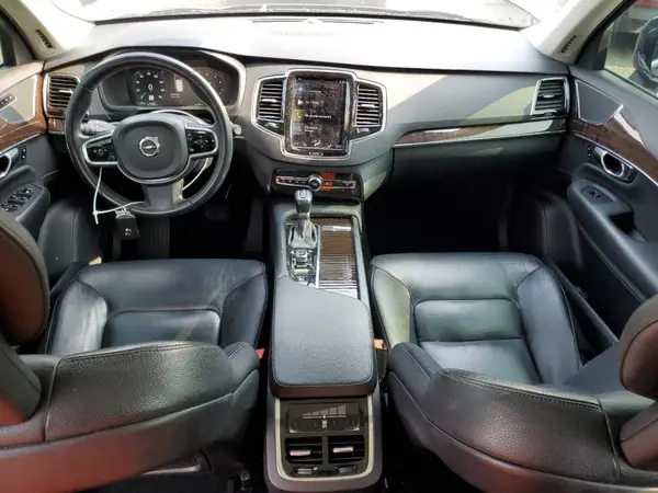 YV4A22PK2G1085989 2016 VOLVO XC90 - Image 8