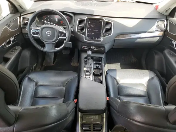 YV4A22PK2H1127837 2017 VOLVO XC90 - Image 8