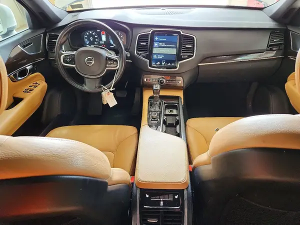 YV4A22PK2H1141821 2017 VOLVO XC90 - Image 8
